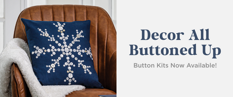 Choose from 4 exclusive designs to sew Christmas pillow projects with buttons!