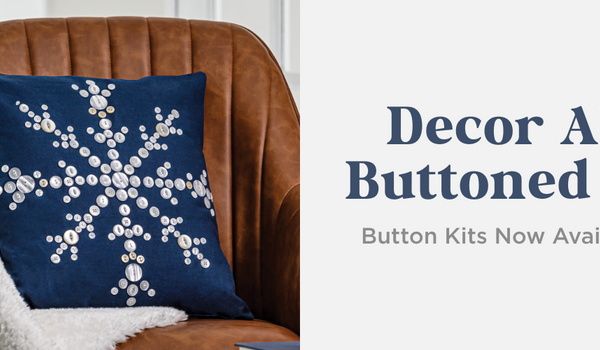 Choose from 4 exclusive designs to sew Christmas pillow projects with buttons!