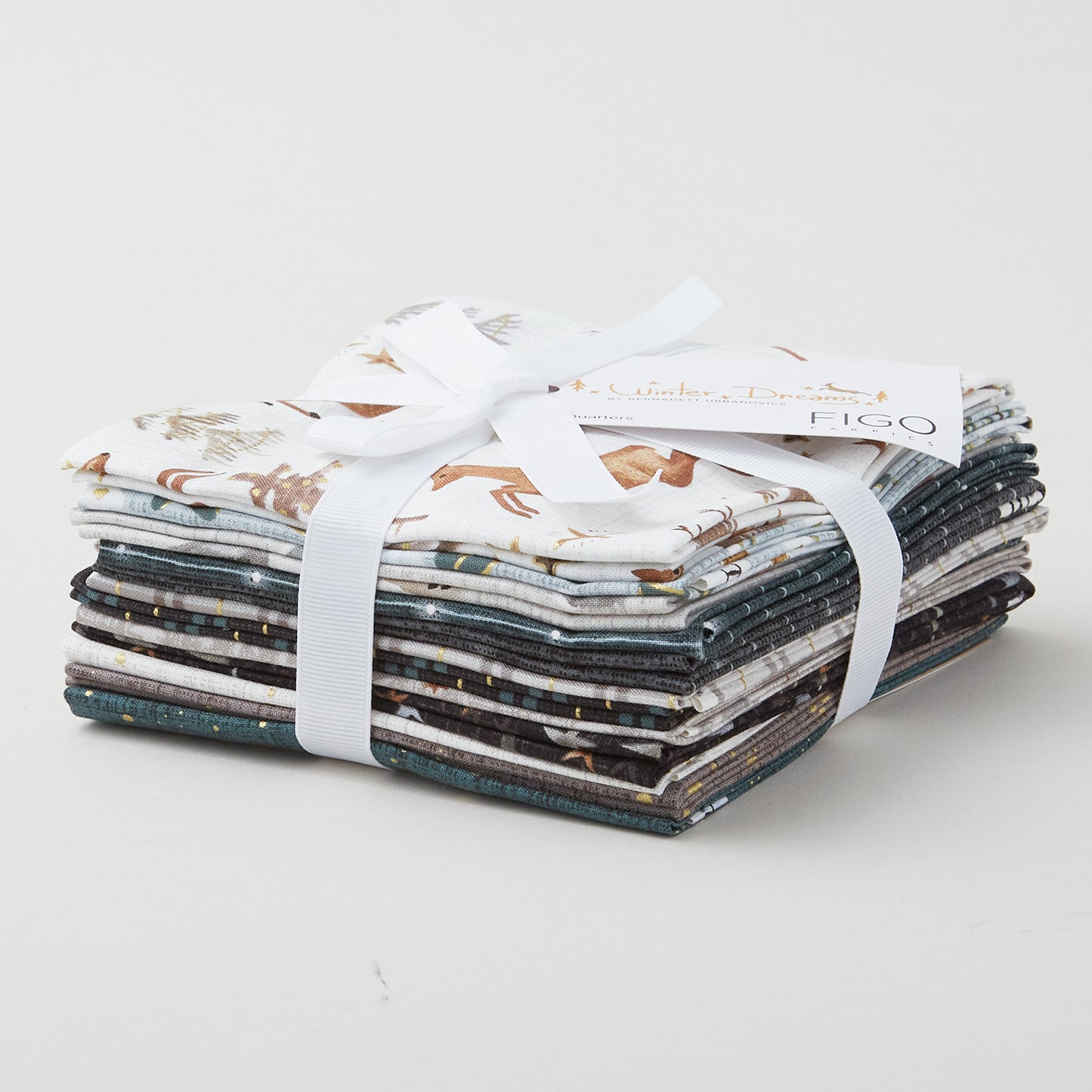 Winter Dreams Metallic Rolls (fat quarter bundles) Alternative View #1