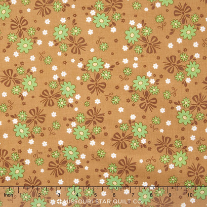 Calico Days - Main Nutmeg Yardage