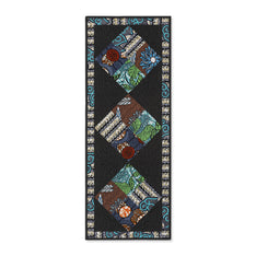 Ubushobozi Charm Square Table Runner Kit Primary Image