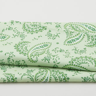 Greenery Favorites - Paisley Green 2 Yard Cut