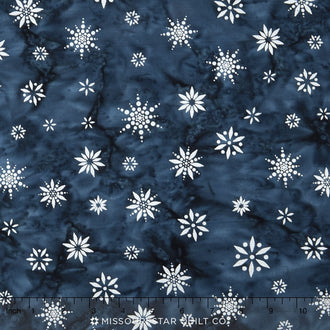 Artisan Batiks - Noel 4 Snowflake Winter Metallic Yardage