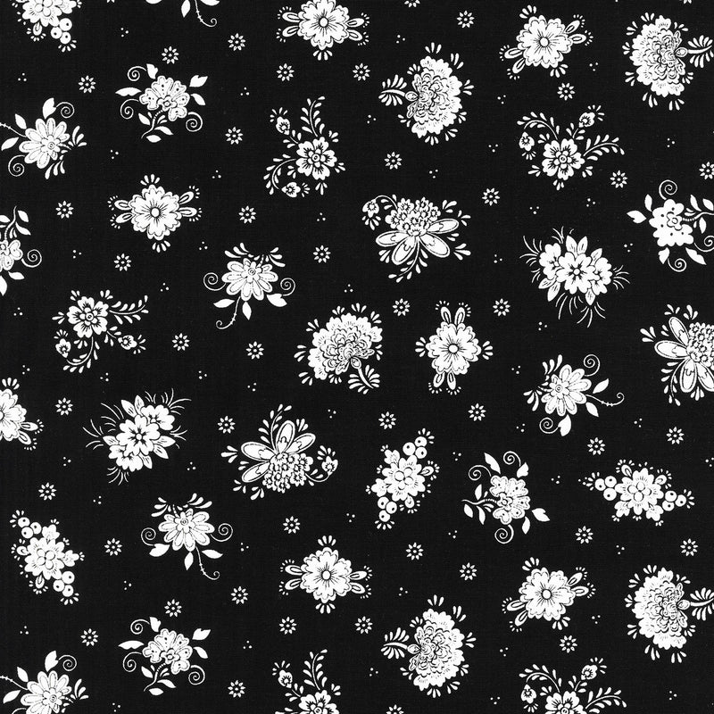 Blackout (Robert Kaufman) - Florals Jet Yardage Primary Image