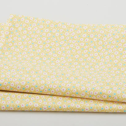 Nana Mae 8 Favorites - Floral Yellow 2 Yard Cut