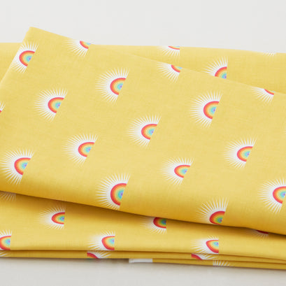 Pint Sized Prints - Sundaze Pineapple 2 Yard Cut