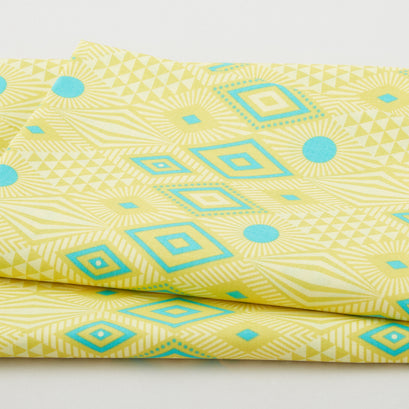 Pint Sized Prints - Lucy Pineapple 2 Yard Cut