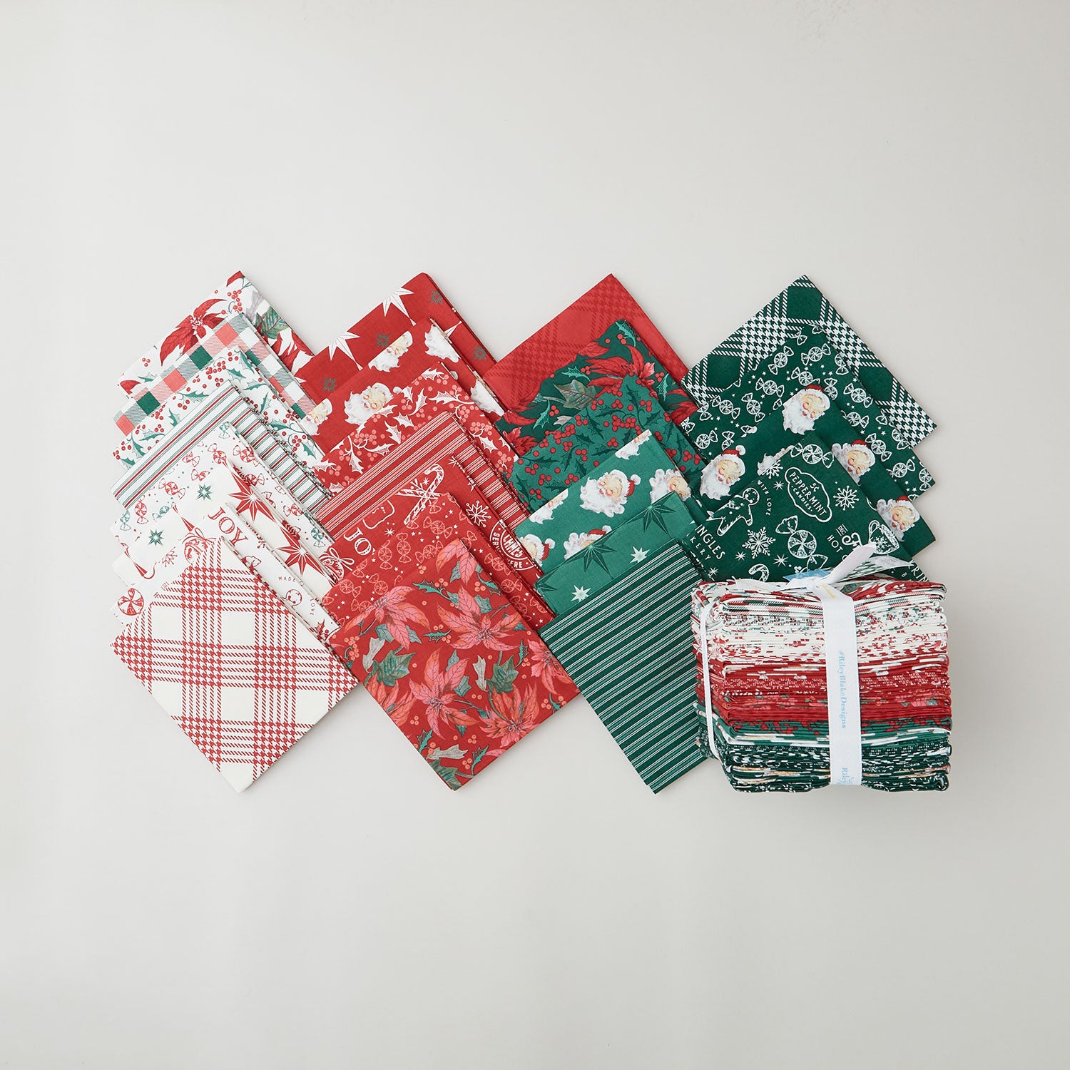 Merry shops Little Christmas Fat Quarter Bundle