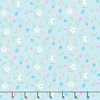 Bunny Trail - Tulip Toss Powder Yardage