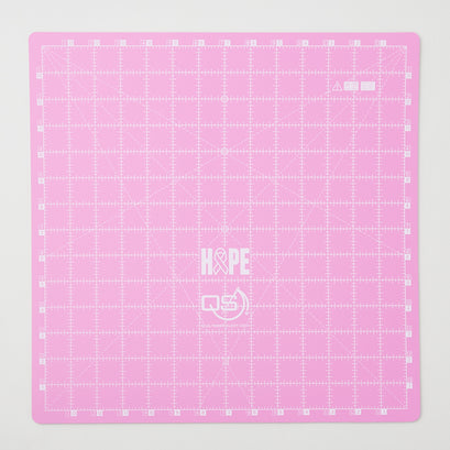 Quilters Select Pink Dual Side Cutting Mat - 14" x 14"