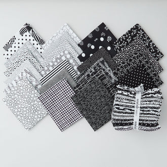 Black & White August 2023 Fat Quarter Bundle