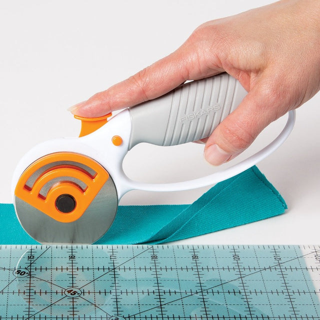 Fiskars® Loop Rotary Cutter (45 mm)